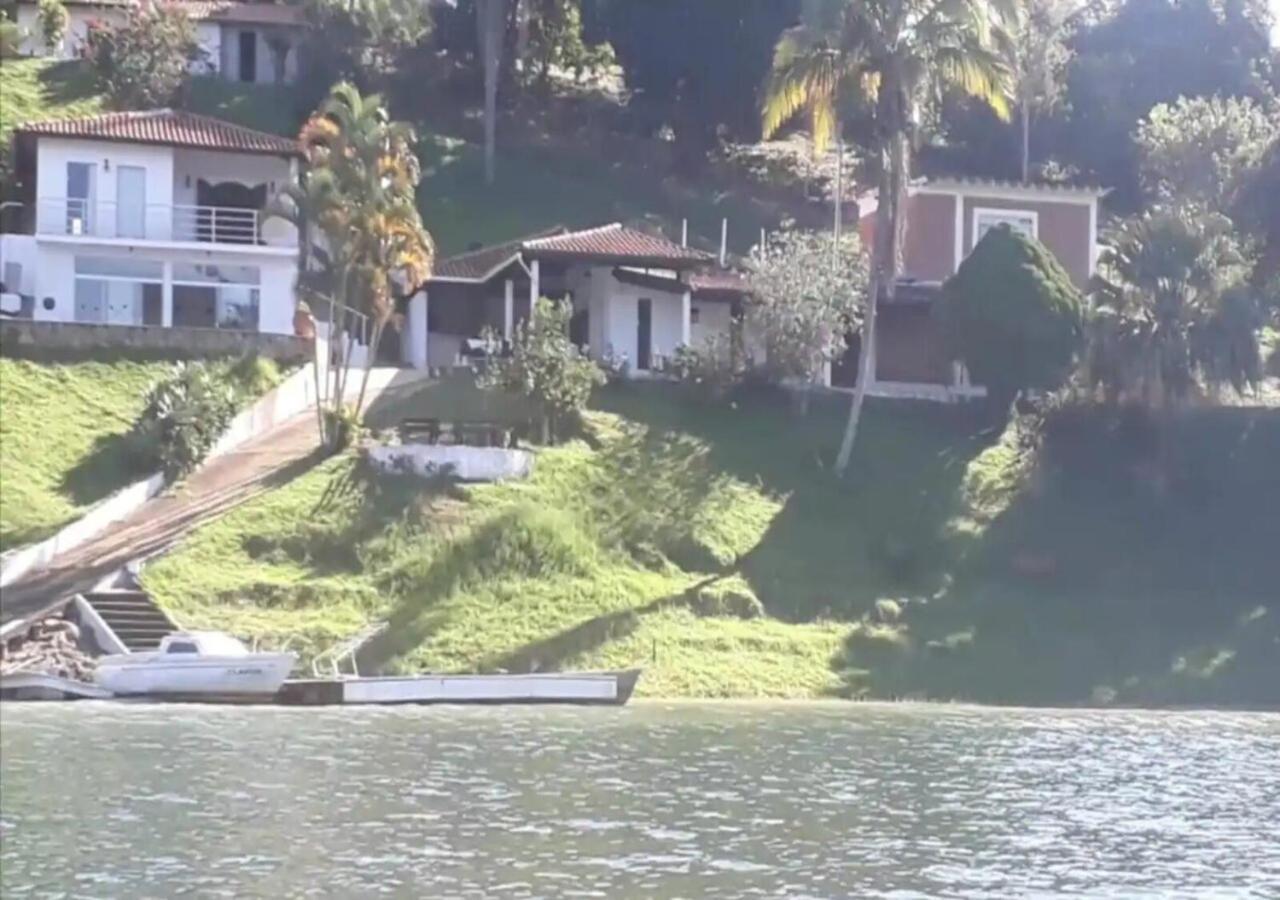 Maravilhoso Sitio Na Beira Da Represa Villa Igaratá Kültér fotó