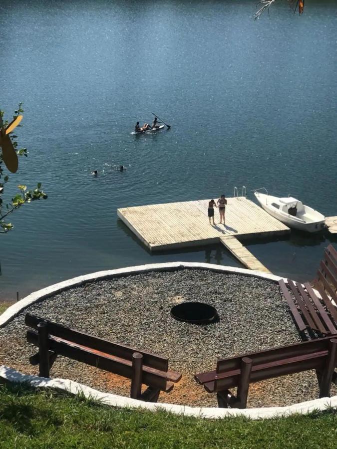 Maravilhoso Sitio Na Beira Da Represa Villa Igaratá Kültér fotó